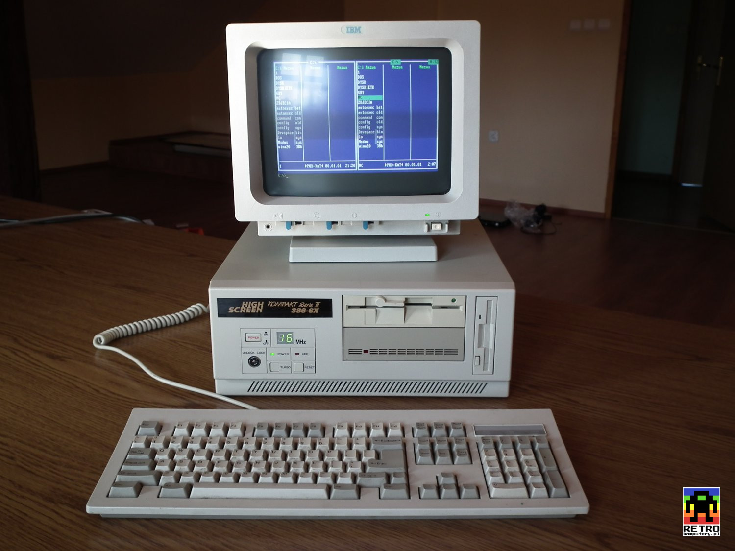 Highscreen Kompakt Serie III 386-SX